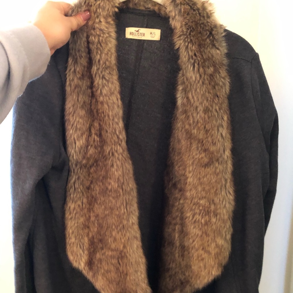 Hollister faux fur lined cardigan
